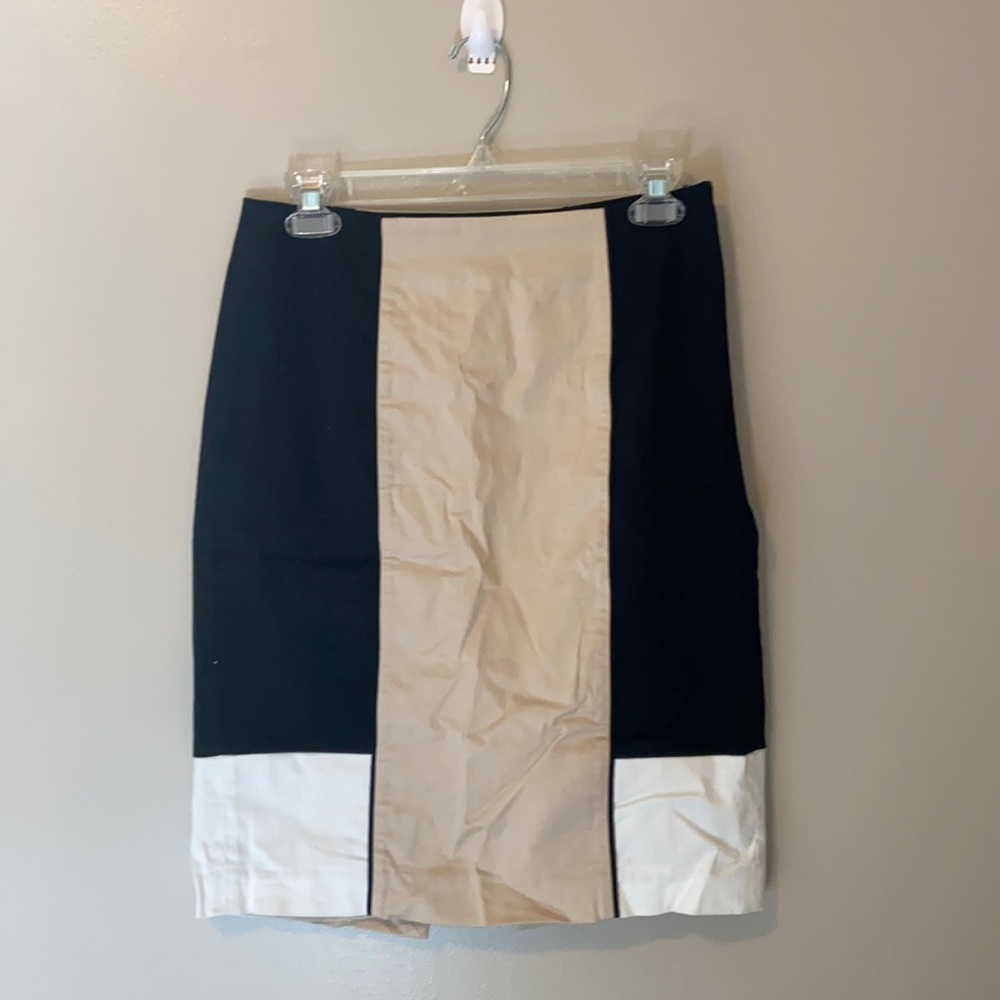 White House Black Market Skirt